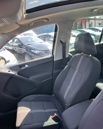 Volkswagen Tiguan cena 40888 przebieg: 238727, rok produkcji 2010 z Sułkowice małe 781